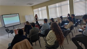 Oryantasyon ve İş Sağlığı ve Laboratuvar Güvenliği Eğitimi