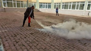 Oryantasyon ve İş Sağlığı ve Laboratuvar Güvenliği Eğitimi