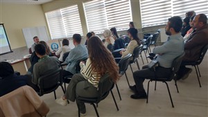 Oryantasyon ve İş Sağlığı ve Laboratuvar Güvenliği Eğitimi